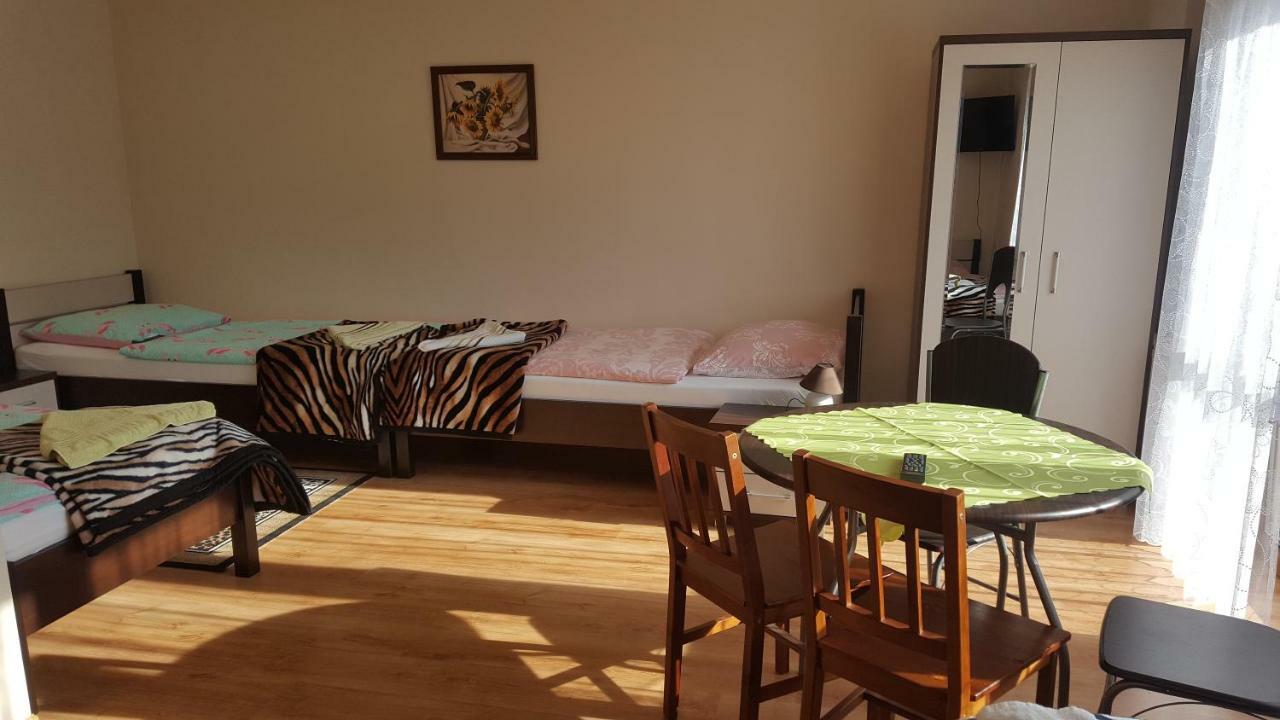 Agroturystyka Struzka Bronków Exteriér fotografie
